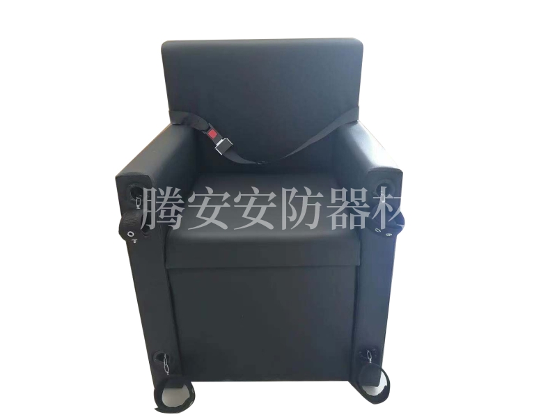 審訊椅廠家型號齊全，可根據(jù)參數(shù)來選擇哦